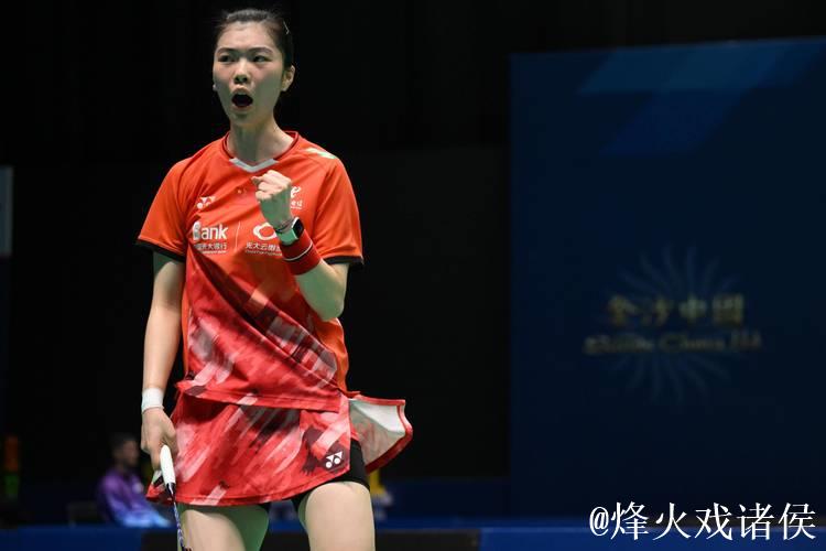 高昉洁羽毛球世锦赛首战告捷！成功挺进女单32强
