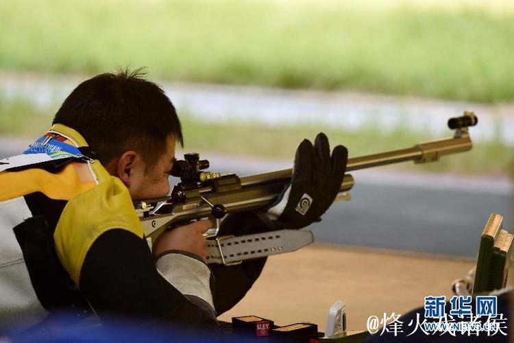 中国队勇夺世锦赛男子50米步枪卧射团体冠军，刷新世界纪录！
